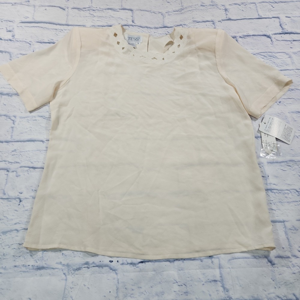 Tess Blouse WOMENS M Ivory 100% Silk Top Shoulder Pads VINTAGE 90s Embroidered